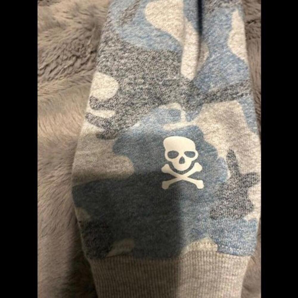 SoulCycle Camo Hoodie Sweatshirt Size M - Blue Gray Skull Detail - Picture 3 of 4